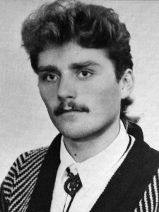 Artur Kostrowski